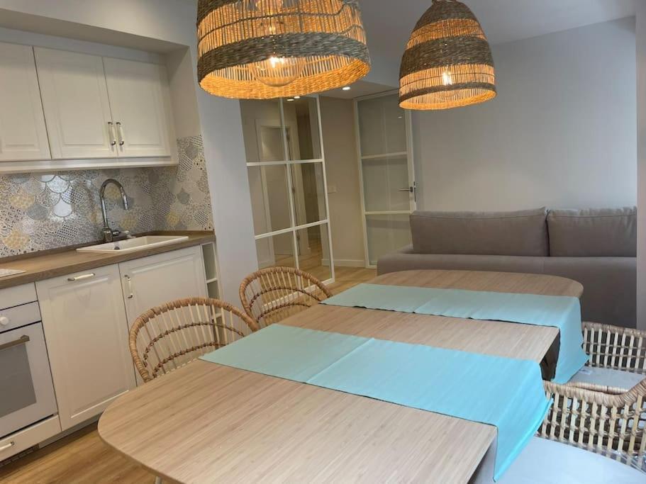 Apartamento A Estrenar En Centro Gijon. Fibra-Tv 外观 照片